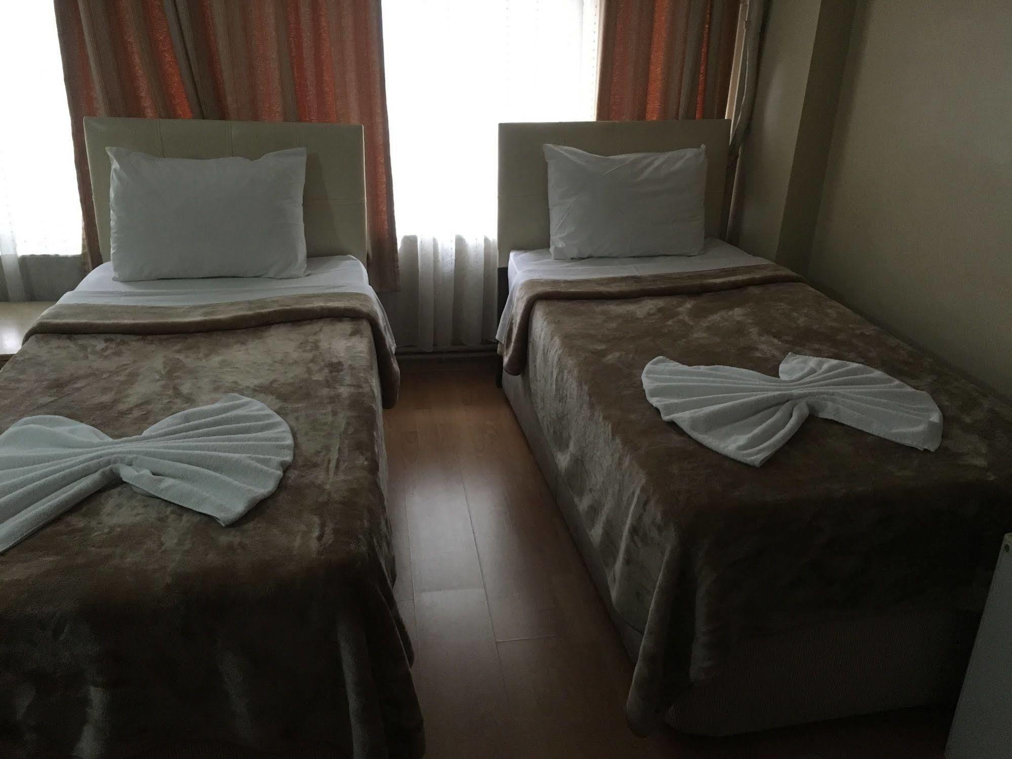 Oeruen Hotel Provincia di Provincia di Istanbul Esterno foto