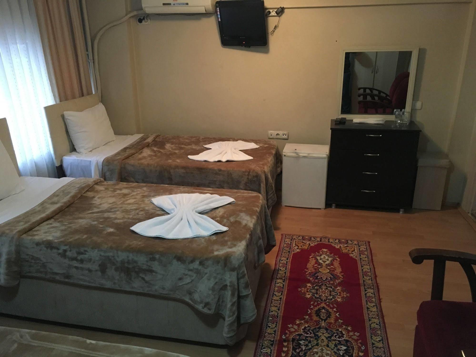 Oeruen Hotel Provincia di Provincia di Istanbul Esterno foto
